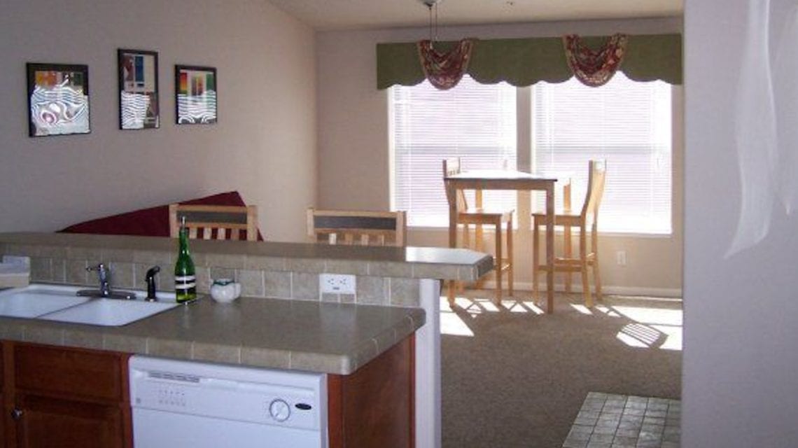 Rooms at Creekside Inn and Resort Hotel in Guerneville CA